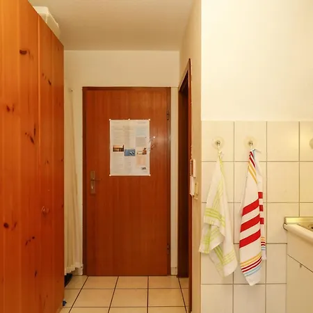 Ferienwohnung Holiday 2 *